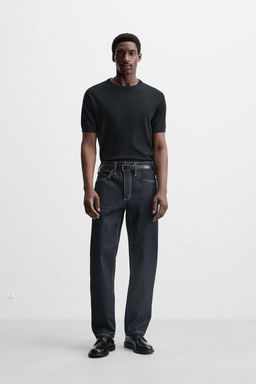 STRAIGHT-LEG TOPSTITCHED JEANS