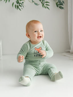 Bisiklet Yaka Uzun Kollu Nak?? Detayl? Kadife Erkek Bebek ??t??tl? Body 2li - Waikiki фото 2