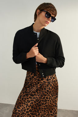 Siyah Premium Bomber Crop Dokuma Ceket TWOAW24CE00047