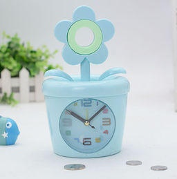 Часы-будильник Flower in a pot, blue (12х11,5 см)