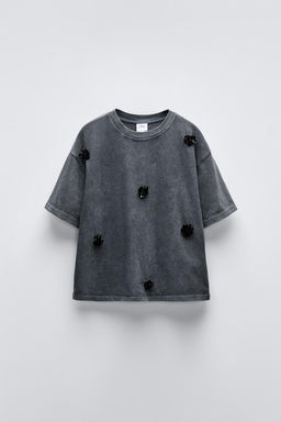 FADED-EFFECT T-SHIRT WITH FLORAL APPLIQUE
