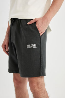 Шорты прямого кроя обычного кроя только с логотипом Marvel - Defacto фото 5