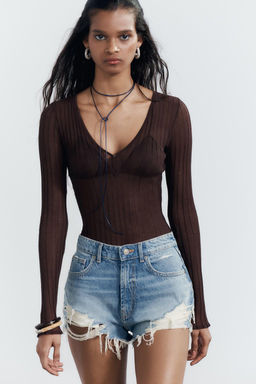 HIGH-WAIST CURVED DENIM SHORTS - Zara фото 28