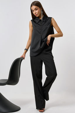 Блузка из атласа с воротником черная