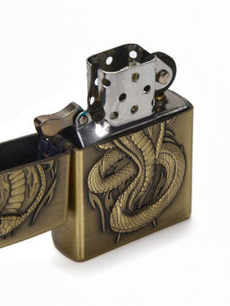 Подарочный набор 2 в 1 «Змея»: рюмка-перевёртыш 30 мл, зажигалка, металл, стекло