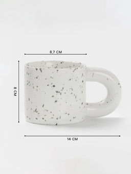 Кружка Доляна «Сплэш», 350 мл, 14×8.8×8 см, фарфор, белая