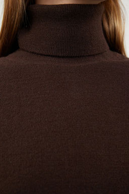 Koyu Kahverengi Yunlu Bal?kc? Yaka Triko Kazak TWOAW25KZ00026 - Trendyolmilla фото 4