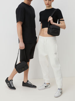 Сумка через плечо PUMA ESSENTIALS PU Crossbody Bag Артикул 4285567, черный