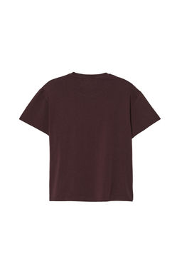 CAMISETA CROPPED FIT TEXTO AMOR / Marr?n