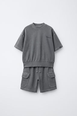 CONJUNTO SUDADERA MANGA CORTA Y BERMUDA CARGO / Gris antracita
