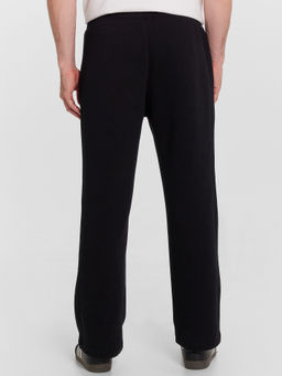 Брюки мужские прямые в черном цвете