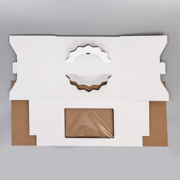 Цена за 5 шт. Коробка под торт 3 окна, с ручками, белая, 28×28×20 см