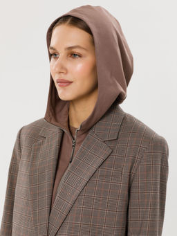 Жакет с капюшоном