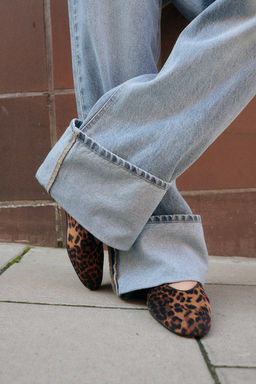 Vaquero recto con vuelta - H&m фото 3