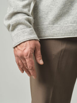 Джемпер мужской из кашемира KM045553-E серый