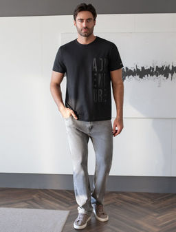 Футболка базовая полуприлегающая из премиального хлопка с принтом - Vilatte фото 5