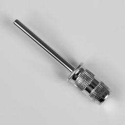 Цена за 2 шт. Основа для педикюрных абразивных насадок, в пластиковом футляре, d=6.5×14 мм