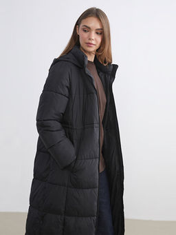 Kap??onlu Kad?n ?i?me Mont