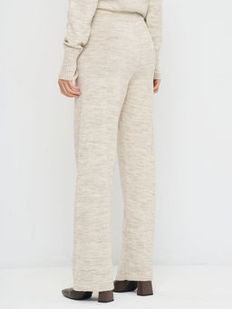 Брюки женские 9242-95010. 160 св.бежевый