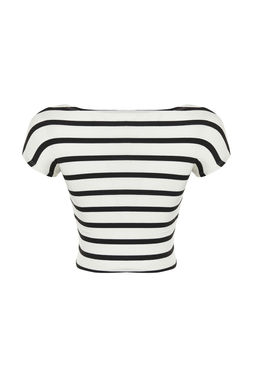 Trendyolmilla Siyah Bisiklet Yaka Ay Kol Fitted/Vucuda Oturan Crop Orme Bluz TWOSS24BZ00446  фото 8