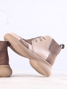 Ботинки 305.927ka.Вакса пудра+серо коричневая замша/шерсть