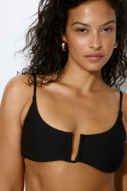 Top de bikini con relleno - H&m фото 3