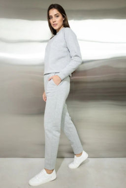 ALMANDO MELADO Брюки женские Outwear/Футер Цвет:светло-серый