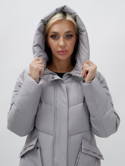 Пальто утепленное стеганное зимнее с капюшоном женское серого цвета 9639Sr - Mtforce фото 3