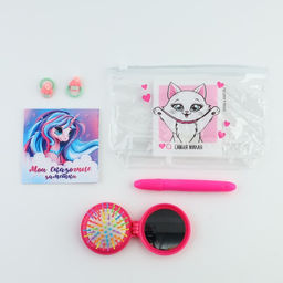 Набор Самая милая, косметичка, расчёска, мелок для волос, 2 резинки, блокнот 10х10 см, 16 л. МИКС