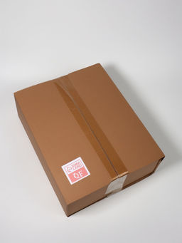 Зеркало настольное PREMIUM, круглое, металлическое, 29×20.5×11 см, (d=14.5 см), чёрное