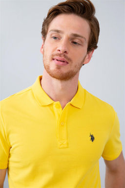 Мужская желтая базовая футболка с воротником-поло Неожиданная скидка в корзине
