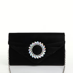 Сумка-клатч женская вечерняя на магните, на цепочке, с декоративной пряжкой, чёрная