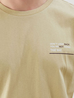 Bisiklet Yaka Bask?l? Penye Erkek Ti??rt