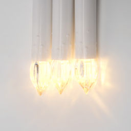 ULD-S0800-040/SGA WARM WHITE IP20 CANDLES Гирлянда светодиодная Свеча, 8м. 40 светодиодов. Теплый белый свет. Провод зеленый. ТМ Uniel