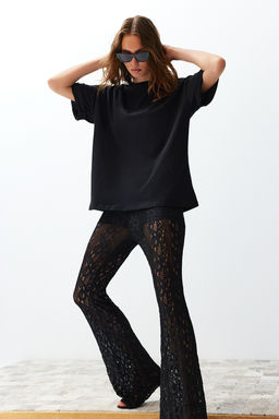 Siyah %100 Kal?n Pamuklu Premium Oversize/Genis Kal?p Bisiklet Yaka Orme T-Shirt TWOSS23TS00040