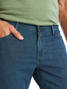 779 Regular Fit Erkek Jean Pantolon