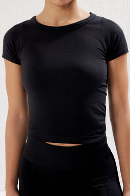 TRENDYOLMILLA Siyah Seamless/Dikissiz Orme Spor T-Shirt THMSS25TS00000 фото 4