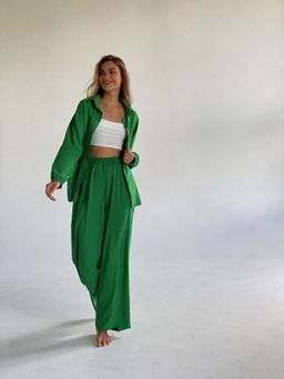 9405 Костюм летний зелёный