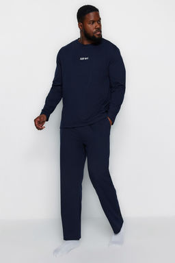 TRENDYOL MAN Lacivert Regular Fit Bask?l? Orme Buyuk Beden Pijama Tak?m? TMNAW24AI00000