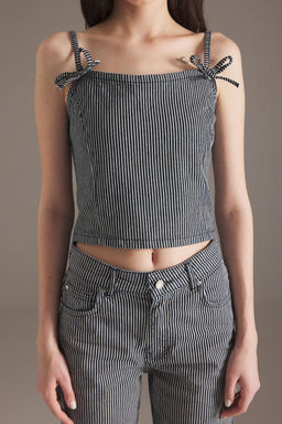 Koyu Mavi Cizgili Kurdele/Fiyonk Detayl? Ince Ask?l? Denim Bluz TWOSS25BZ00480 - Trendyolmilla фото 3