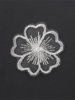 Цена за 2 шт. Аппликация для одежды «Цветок», текстильная, d=4.5 см, 10 шт., белая
