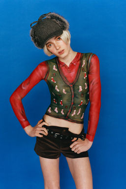 KNIT CHRISTMAS EMBROIDERED VEST