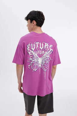 Футболка Comfort Fit с круглым вырезом и короткими рукавами с принтом на спине