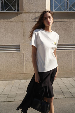 Camiseta con aplicaciones - H&m фото 9