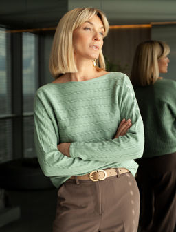 VILATTE / Джемпер с цельнокроеной проймой и фактурной вязкой