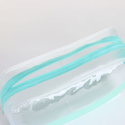 Косметичка на молнии, с ручкой, цвет зелёный