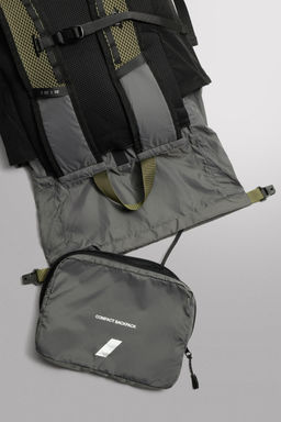 MOCHILA DEPORTIVA PLEGABLE 25L / Negro - Zara фото 4