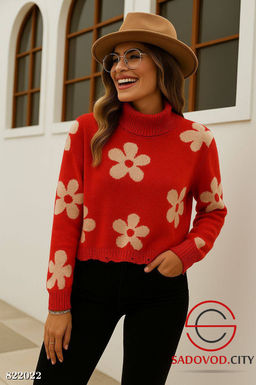 Теплый свитер с рисунком