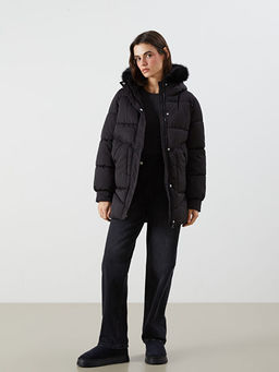 K?rkl? Kap??onlu Kad?n ?i?me Mont