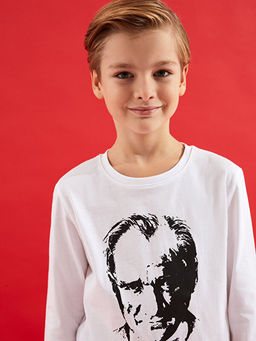 Bisiklet Yaka Atat?rk Bask?l? Uzun Kollu Erkek ?ocuk Ti??rt